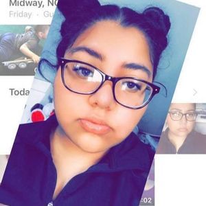 Meet your Posher, Ana